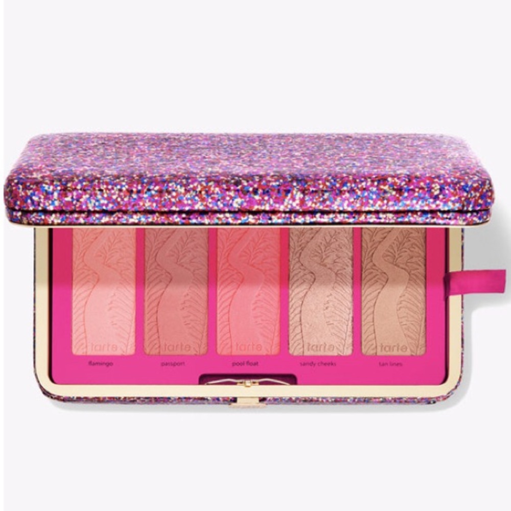 TARTE💕 clay blush palette & clutch